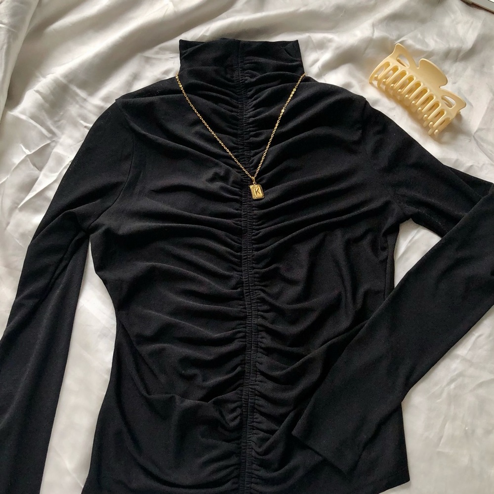 Ruched Mesh Mock Neck 🖤✨